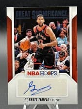 2024-25 Hoops Great SIGnificance Garrett Temple #GS-GTR card