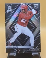Juan Soto 2018 Panini Chronicles Spectra card