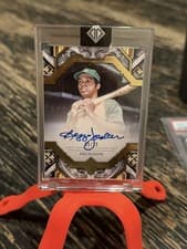 2025 Topps Transcendent Collection Transcendent Collection Autographs Reggie Jackson #TAC-RJA card