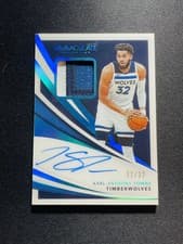 Karl-Anthony Towns 2020 Panini Immaculate Collection Patch Autograph card