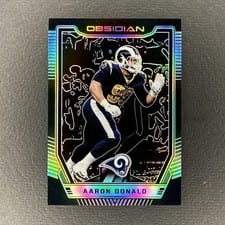 2018 Panini Obsidian Aaron Donald #8 card
