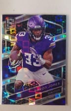 2024 Panini Spectra Base Set Aaron Jones #70 card