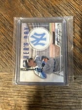 2023 Topps Father's Day Commemorative Team Patch Autographs Aaron Judge #FD-AJU card