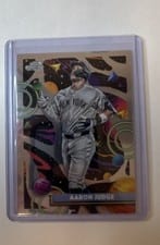 2025 Topps Cosmic Chrome Base Set Aaron Judge #185 card