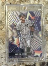 2025 Topps Cosmic Chrome StarFractor Aaron Judge #SF-15 card