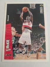 1996-97 Collector's Choice Base Set Aaron McKie #130 card