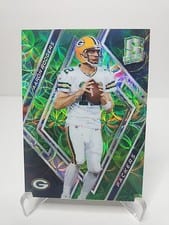 2018 Panini Spectra Aaron Rodgers #69 card