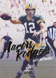 2019 Panini Luminance Base Set Aaron Rodgers #82 card