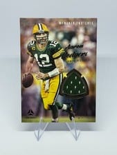 2022 Panini Luminance Memento Swatches Aaron Rodgers #MSW-ARO card