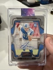 2022 Panini Playbook Signatures Aidan Hutchinson #113 card