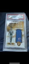 2023 Panini Gold Standard Heart of Gold Threads Aidan Hutchinson #12 card