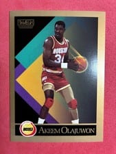 1990-91 SkyBox Base Set Akeem Olajuwon #110 card