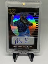 2021 Panini Chronicles Zenith Autographs Alejandro Kirk #4 card
