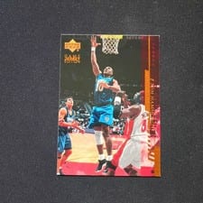 2000-01 Upper Deck Base Set Allen Iverson #123 card