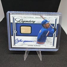 2024 Panini National Treasures Legendary Lumber Signatures Andre Dawson #5 card