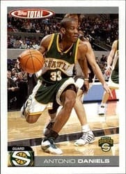 2004-05 Topps Total Base Set Antonio Daniels #76 card