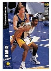 1996-97 Collector's Choice Base Set Antonio Davis #254 card