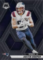 2025 Panini Mosaic Base Set Austin Hooper #204 card