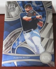 2022 Panini Chronicles Spectra Austin Riley #71 card