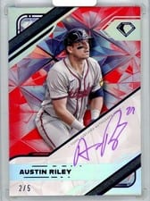 2025 Topps Diamond Icons White PolychromatINK Autographs Austin Riley #WPA-AR card
