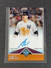 2024 Topps Transcendent Collection Icon Chrome Autographs Austin Wells #TCBA-AW card