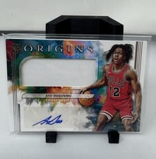 2021-22 Panini Origins Rookie Jersey Autographs Ayo Dosunmu #JA-AYO card
