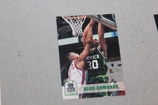 1993-94 Hoops Base Set Blue Edwards #123 card
