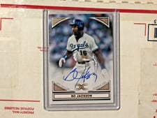 2022 Topps Definitive Collection Images Autographs Bo Jackson #DIA-BJ card