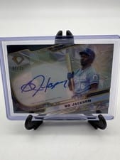 2025 Topps Diamond Icons Icons Chrome Autographs Bo Jackson #ACC-BO card