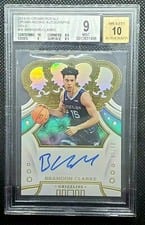 2019 Panini Crown Royale Rookie Autographs Brandon Clarke Gold #CR-BCL card
