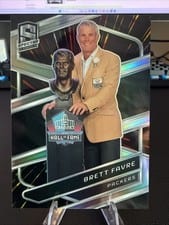 2024 Panini Spectra Base Set Brett Favre #102 card