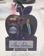 2025 Leaf Bronx Legacy Big Apple Ink Brian Cashman #BI-BC1 card