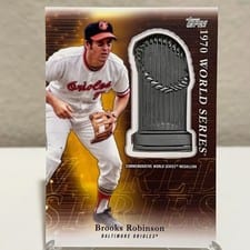 2023 Topps Update Commemorative Postseason Trophy Medallions Brooks Robinson #PTM-BRO card