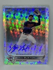 2022 Topps Chrome Logofractor Edition Autographs Byron Buxton #CA-BB card