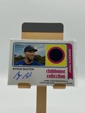 2022 Topps Heritage Clubhouse Collection Autograph Patch Byron Buxton #CCAR-BB card