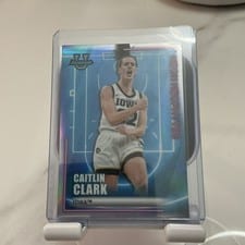 2022-23 Bowman University Best Neon Neophytes Caitlin Clark #NN-3 card