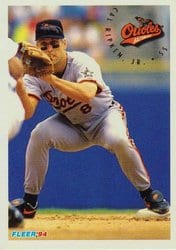1994 Fleer Base Set Cal Ripken, Jr. #19 card