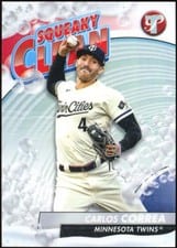 2024 Topps Pristine Squeaky Clean Carlos Correa #SQ-11 card