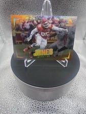 2024 Panini Luminance Base Set Chris Jones #95 card