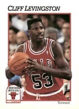 1991-92 Hoops Base Set Cliff Levingston #32 card