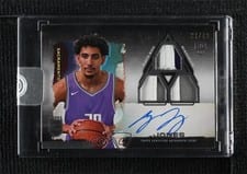 2023-24 Topps 3 Rookie 3 Patch Horizontal Autographs Colby Jones #108 card