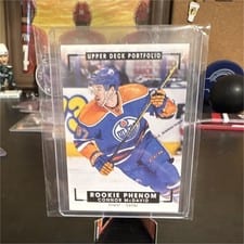 2015 Upper Deck Portfolio Connor McDavid #330 card