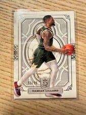2023 Topps Royalty Damian Lillard Blue #22 card
