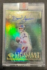 2022 Panini Illusions Limelight Signatures Daniel Jones #LS-DJ card