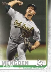 2019 Topps Base Set Daniel Mengden #553 card