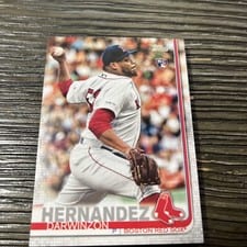 2019 Topps Update Darwinzon Hernandez Gold #US205 card