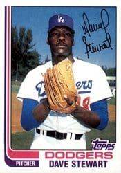 1982 Topps Base Set Dave Stewart #213 card