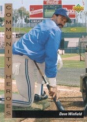 1993 Upper Deck Base Set Dave Winfield #40 card