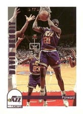 1992-93 Hoops Base Set David Benoit #221 card