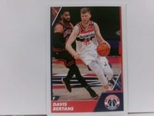 2021-22 Panini NBA Sticker & Card Collection (Brazil) Base Set Davis Bertans #288 card